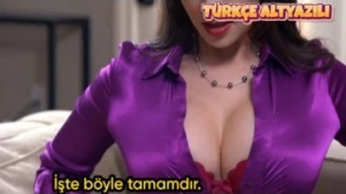Üvey annenin azmış oğluyla imtihanı - Memelerine bakabilir miyim?